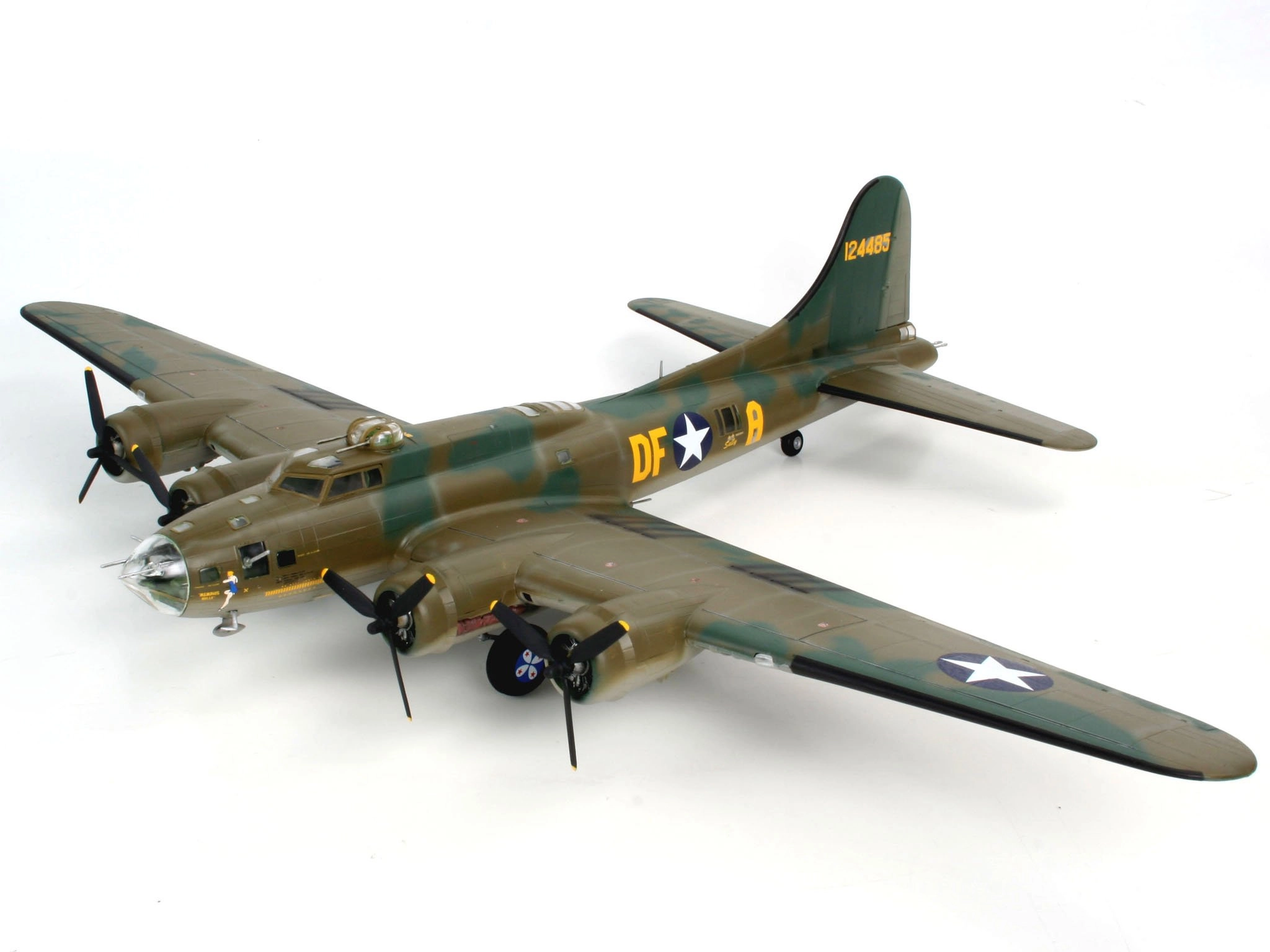 ふるいちオンライン - 1/48 B-17F “メンフィスベル” プラモデル[ドイツ