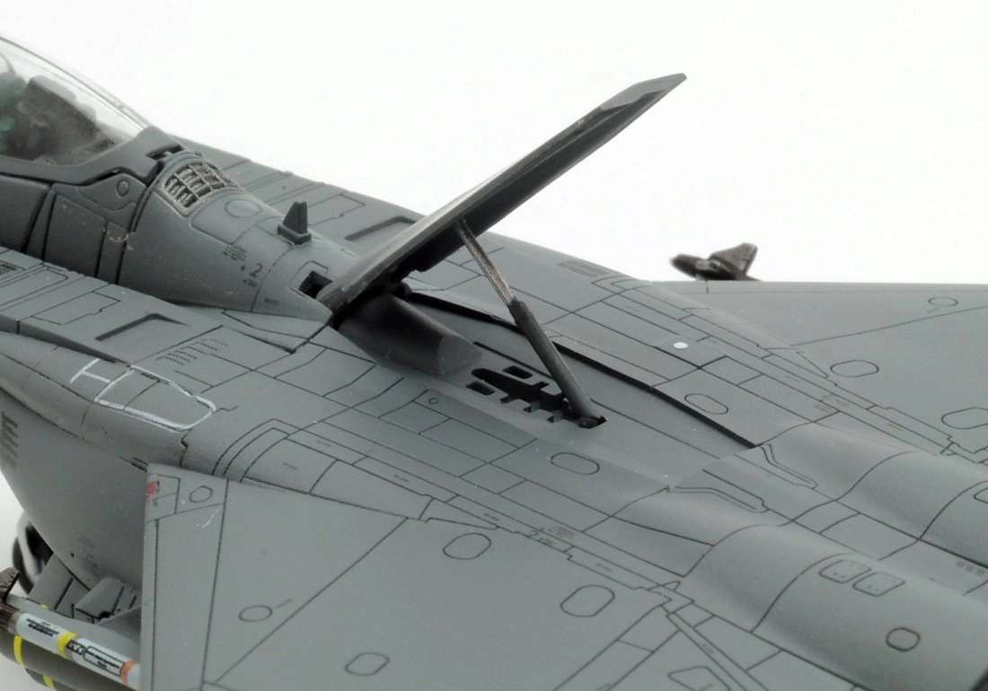 ふるいちオンライン - 1/144 エースコンバット F-15E ガルーダ1 