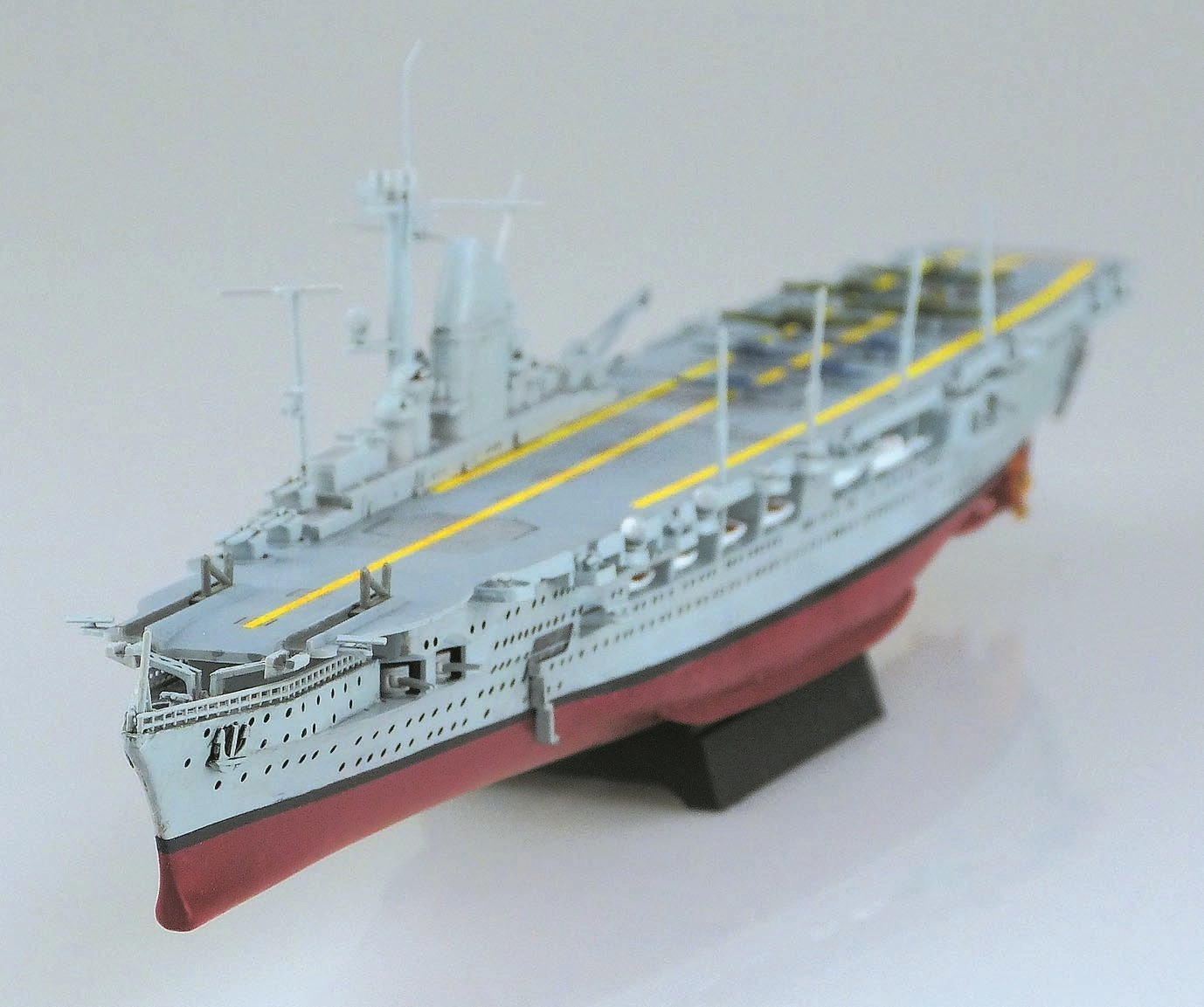 ふるいちオンライン - 1/720 艦娘 航空母艦 グラーフ・ツェッペリン 